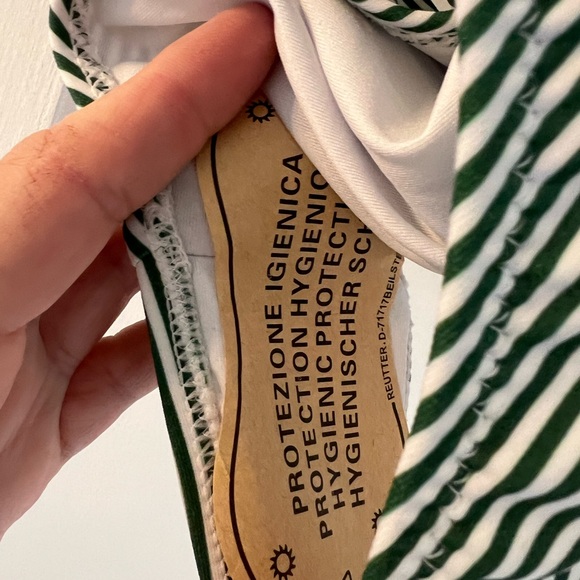 CUPSHE Women's Countryside Style Floral Cross Tie One-Piece Swimsuit NWT Size S - Picture 6 of 8